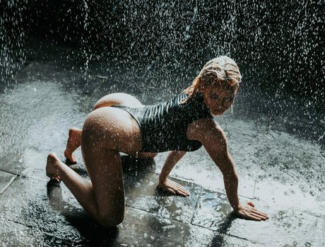 blondefitbabe28 schöne nackte bilder