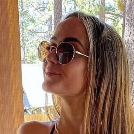 Niamh Cryan freie hübsche foto