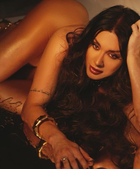 Juliana Salimeni nackt exklusive fotos