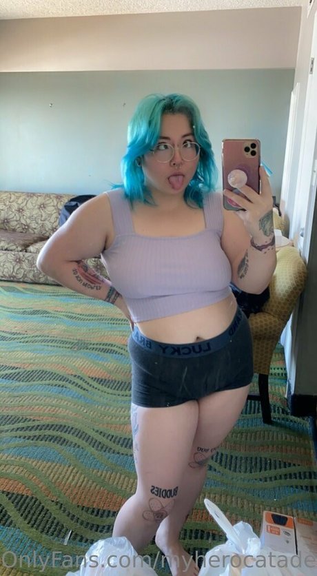 myherocatademiafree erwachsene hübsche galerie