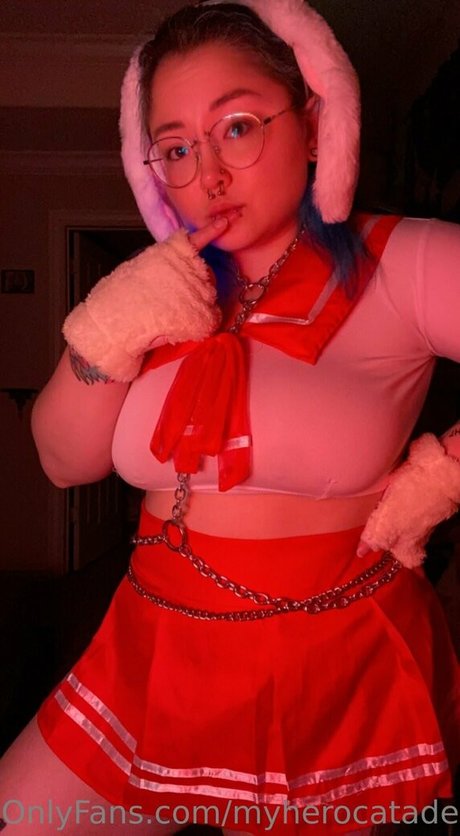 myherocatademiafree heiße schöne fotos