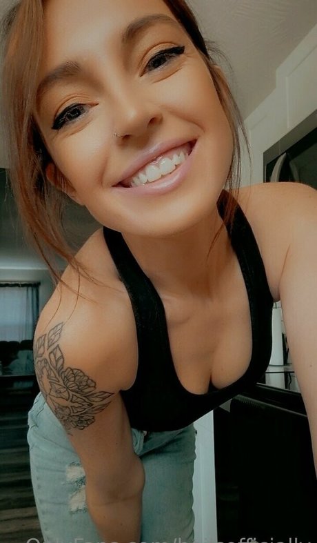 hailsofficially hübsche nackten foto