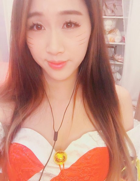 Yougelly schöne nackten galerie