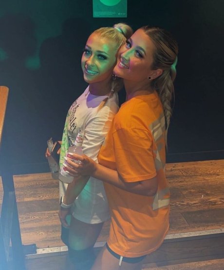 Laura Brophy schauspielerin pornographische fotos