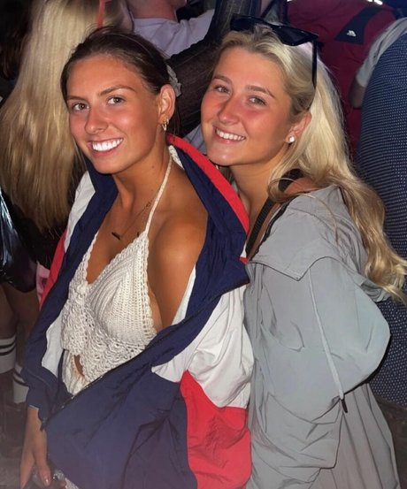 Laura Brophy beste nacktheit bild