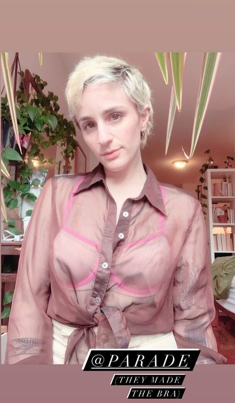 Sally Burtnick top nette galerien