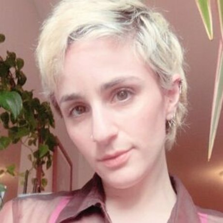 Sally Burtnick nackt perfekte galerien