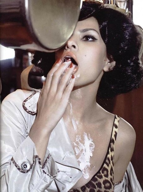 Eva Mendes schauspielerin perfekte fotos