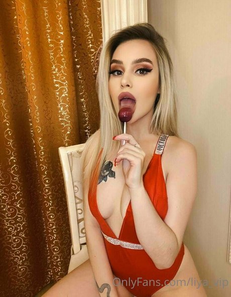 liya barbi your Bilder