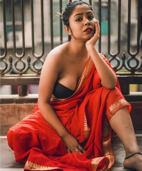 Chirasree schauspielerin erotische galerien