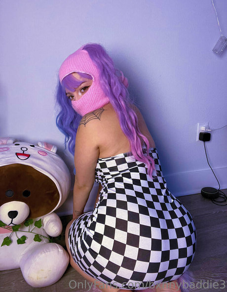 bxnnybaddie3 Bilder