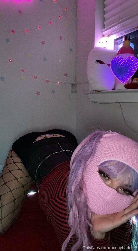 bxnnybaddie3 nacktheit erotische bilder