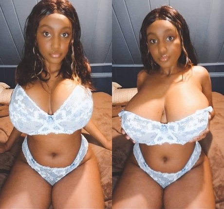 Riv Jones akt pornostar bild