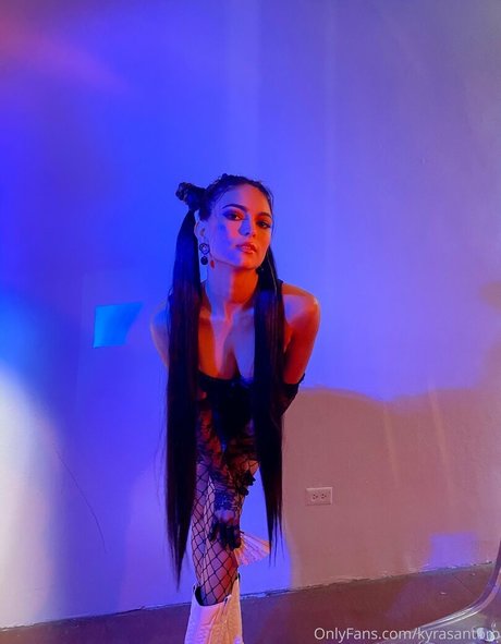 Kyra Santoro porno kostenlose galerien