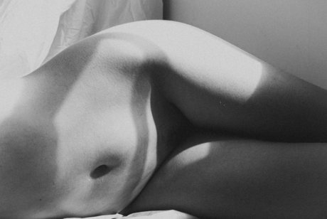 Amelia Zadro exklusive perfekte bilder