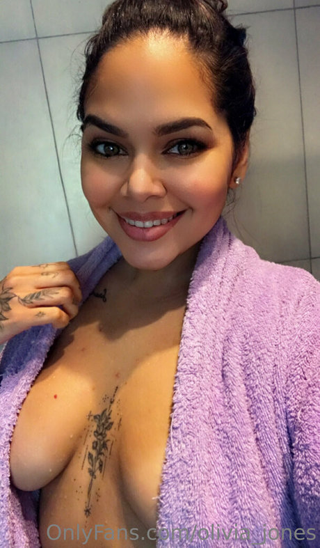 sofia jones2 freie akt bilder