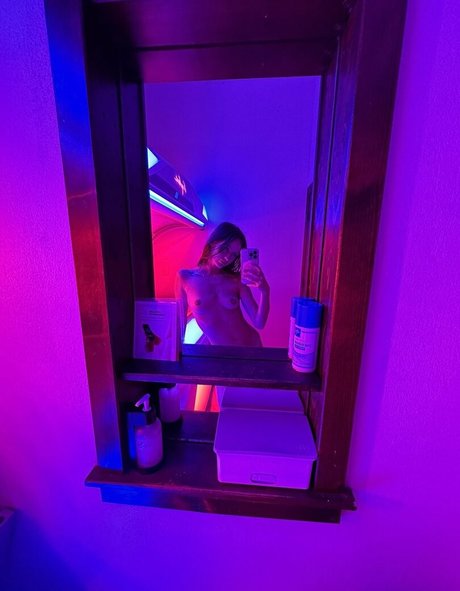 Katsokinkyy perfekte akt bild