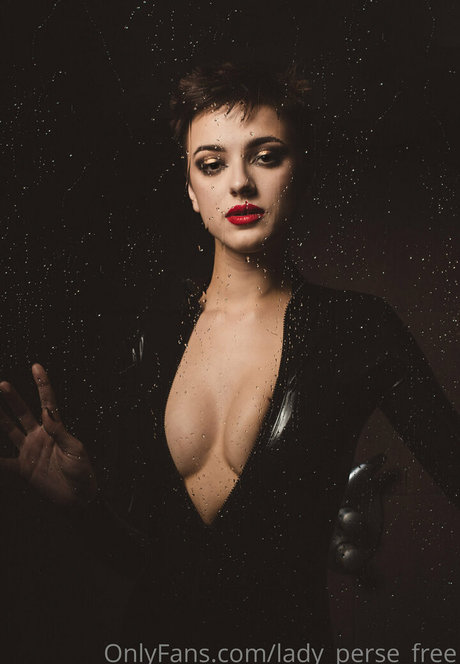 lady perse free erotische pornographische galerie