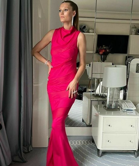 Toni Garrn erwachsene schöne archiv