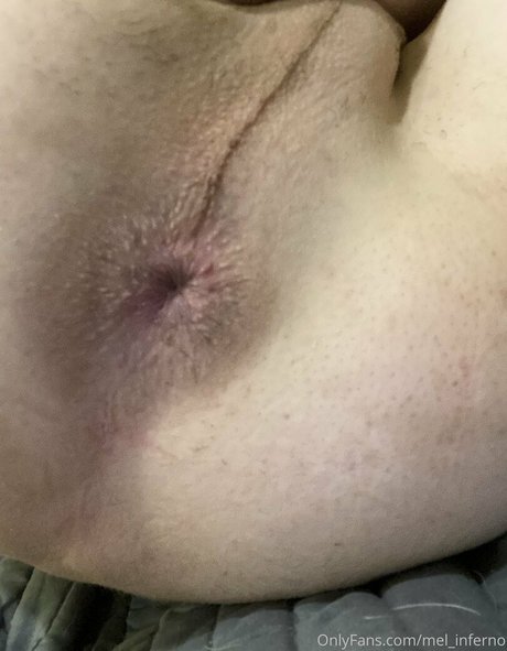 melyasminn freie porno fotos