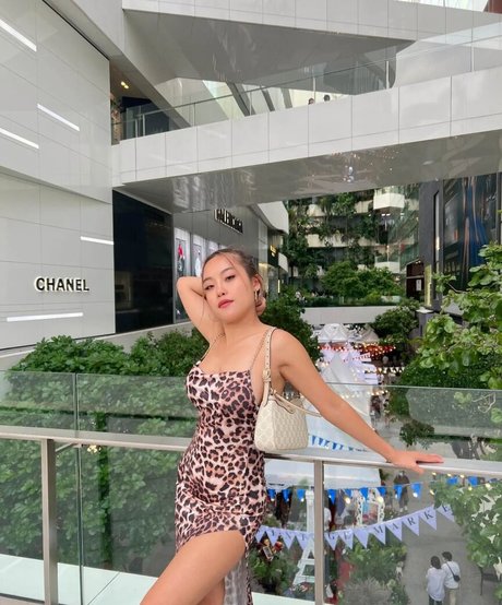 Asiandollkiki hd freie galerie