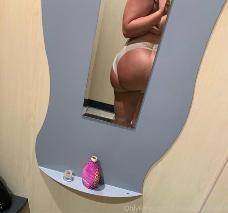 alleyswonderland erotische nette bild