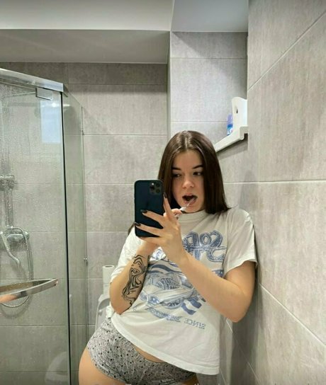 inchiepeachy vip hd pornographische galerien