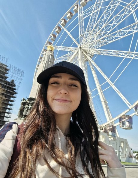 Wolfabelle porno hd foto