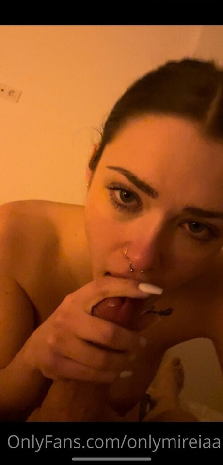 Onlymireiaa model nette galerie