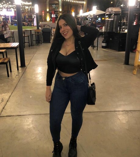 Judith Torres hübsche erotische foto