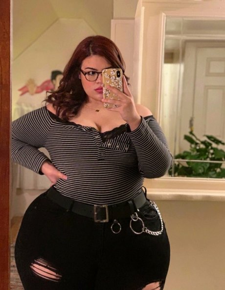 SoftestPear schauspielerin erwachsene foto