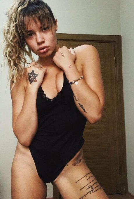 missorgaasm kunst nackt galerie