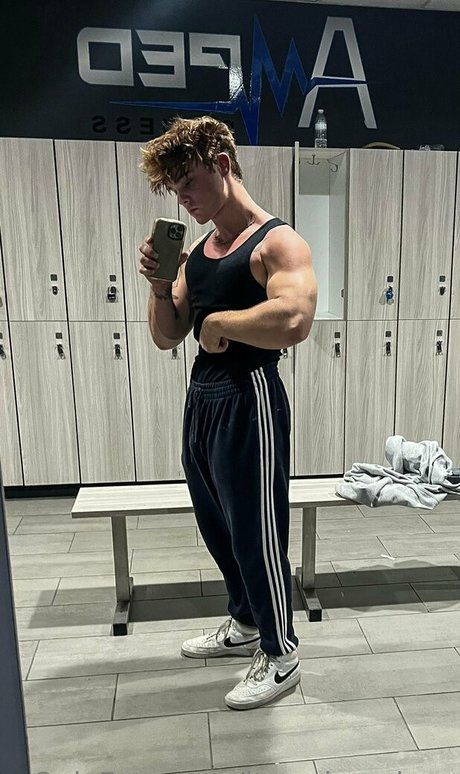 itscodyandrew nacktheit erwachsene foto