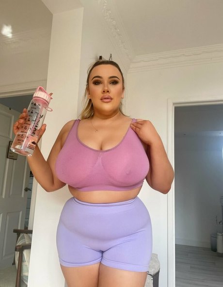 Laura Morgan perfekte kostenlose bild