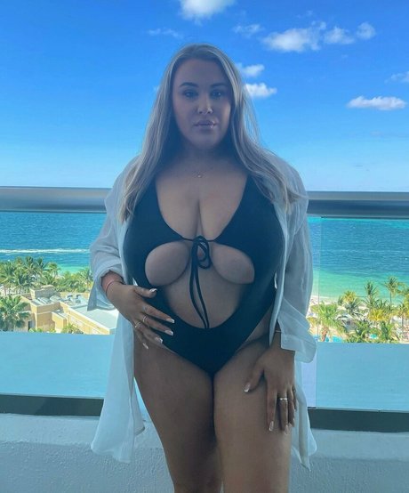 Laura Morgan porno xxx foto