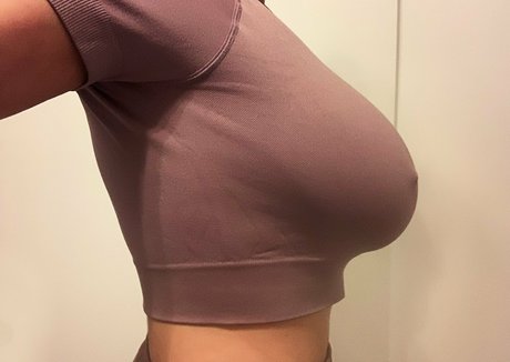 Emma Cassel beste akt bild