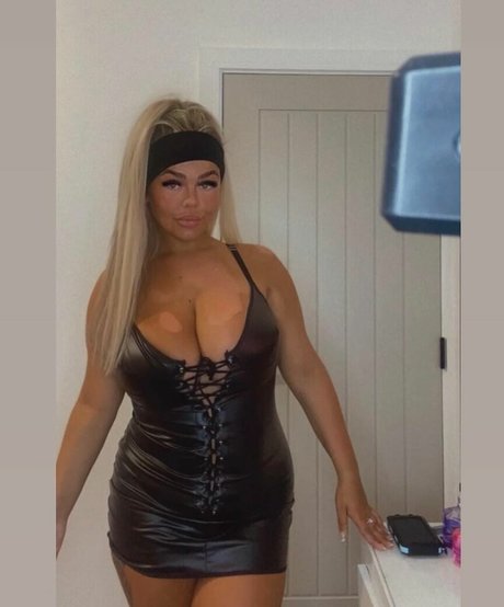 Kayleigh Thomsen kunst pornografische foto