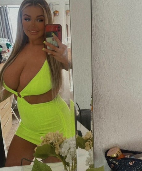 Kayleigh Thomsen top porno galerie