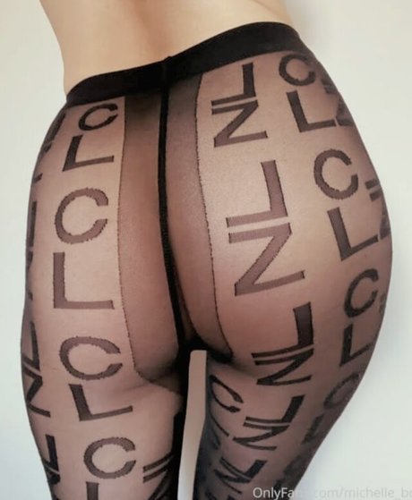 Michelle Bon sexy erotische galerien