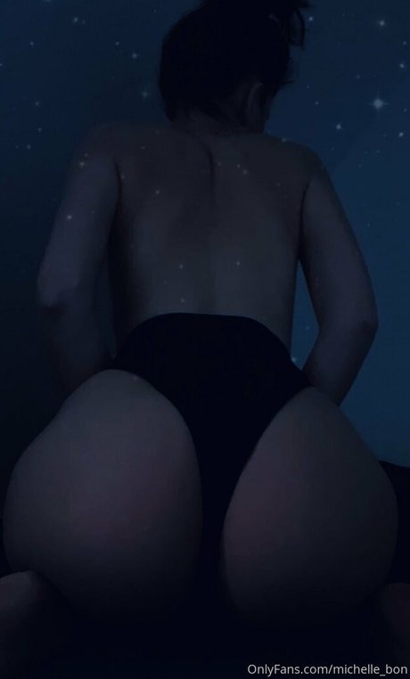 Michelle Bon perfekte pornografische fotos