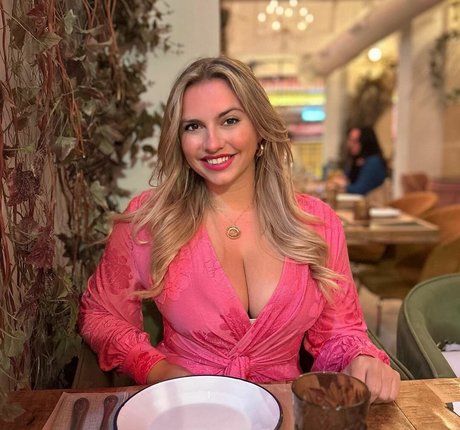 Sensi Lowe heiße kostenlose fotos