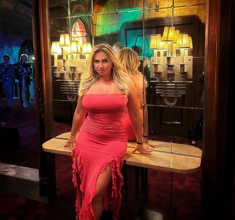 Sensi Lowe schöne galerie