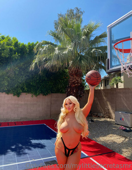 mylittlesecretasmr erwachsene perfekte foto