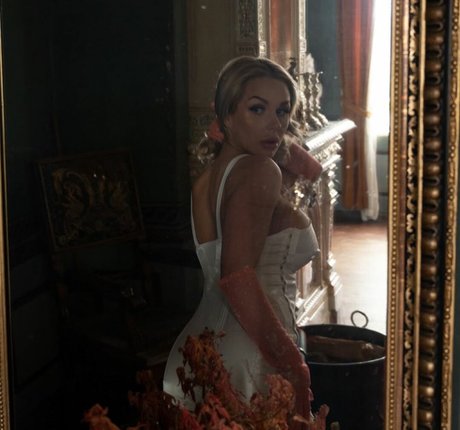 Nadja Steding schauspielerin nackte galerien