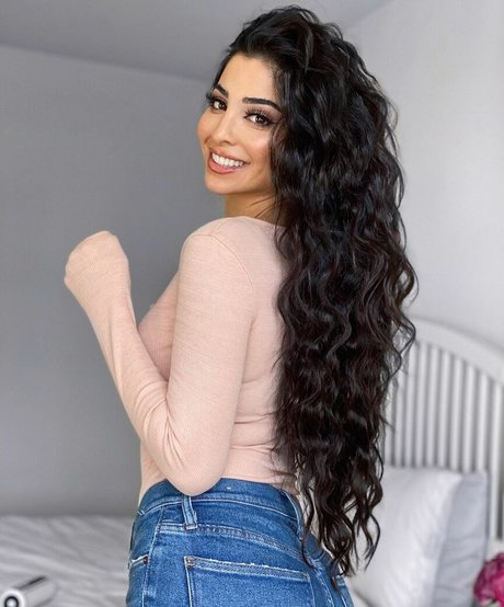 Elwa Saleh model schöne bild