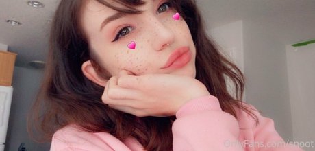 snoot exklusive nackten galerie