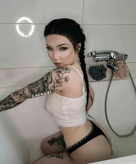 skylarwhitevip exklusive nackten foto