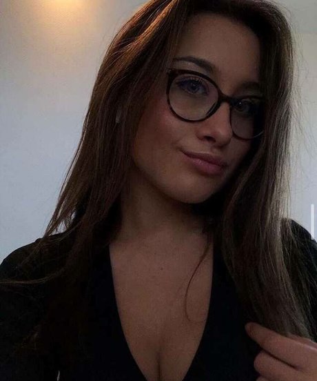 Maelyss Lpg erotische top foto