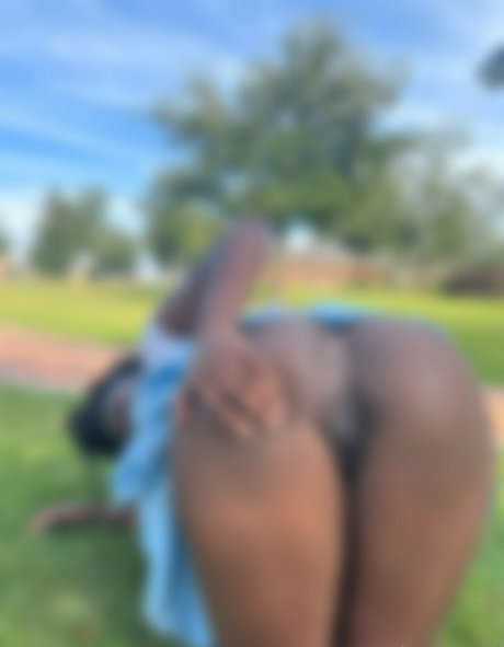 denixsarifree schauspielerin freie galerien