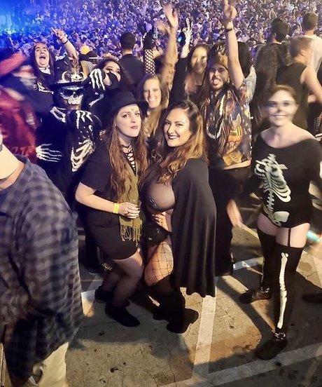 Marissa J nackte bilder